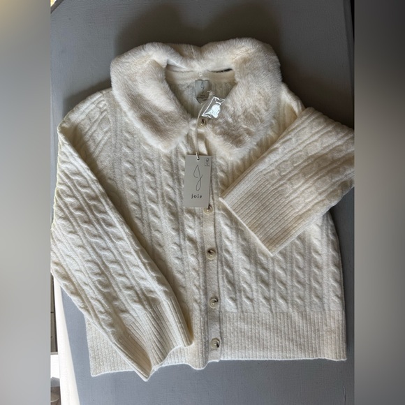 NWT JOIE FAUX FUR COLLAR CABLE KNIT BUTTONED CARDIGAN IN Ecru - Picture 3 of 11
